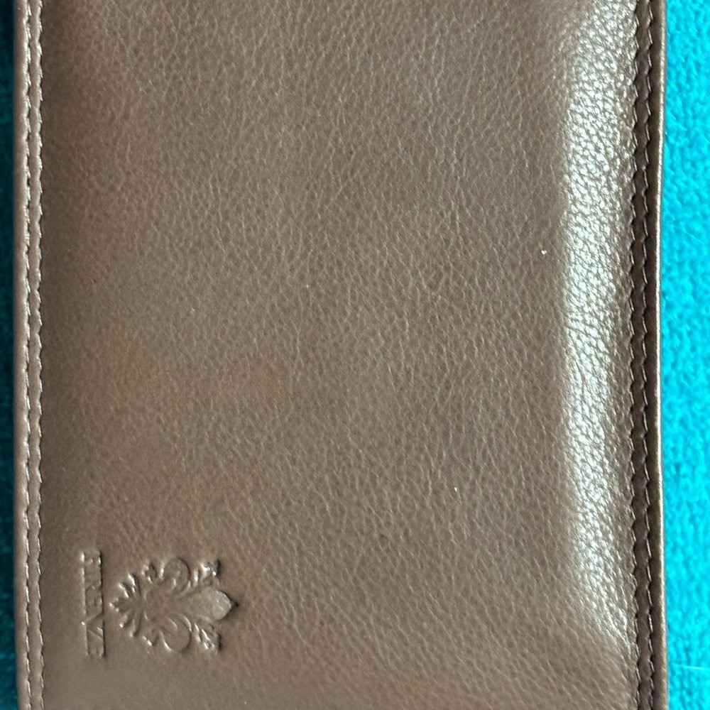 Vera Pella Men's Wsllet